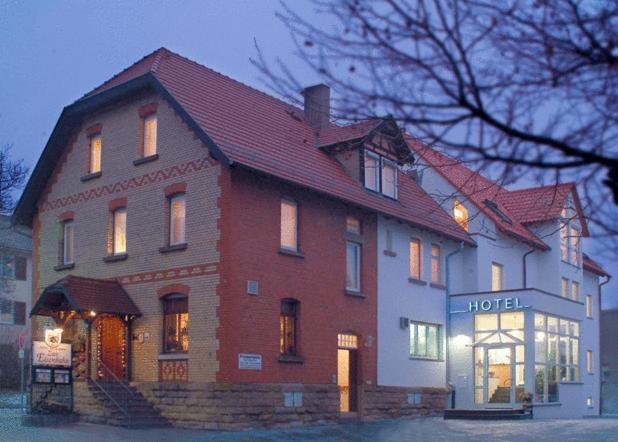 Hotel Zur Eisenbahn رنينغن المظهر الخارجي الصورة